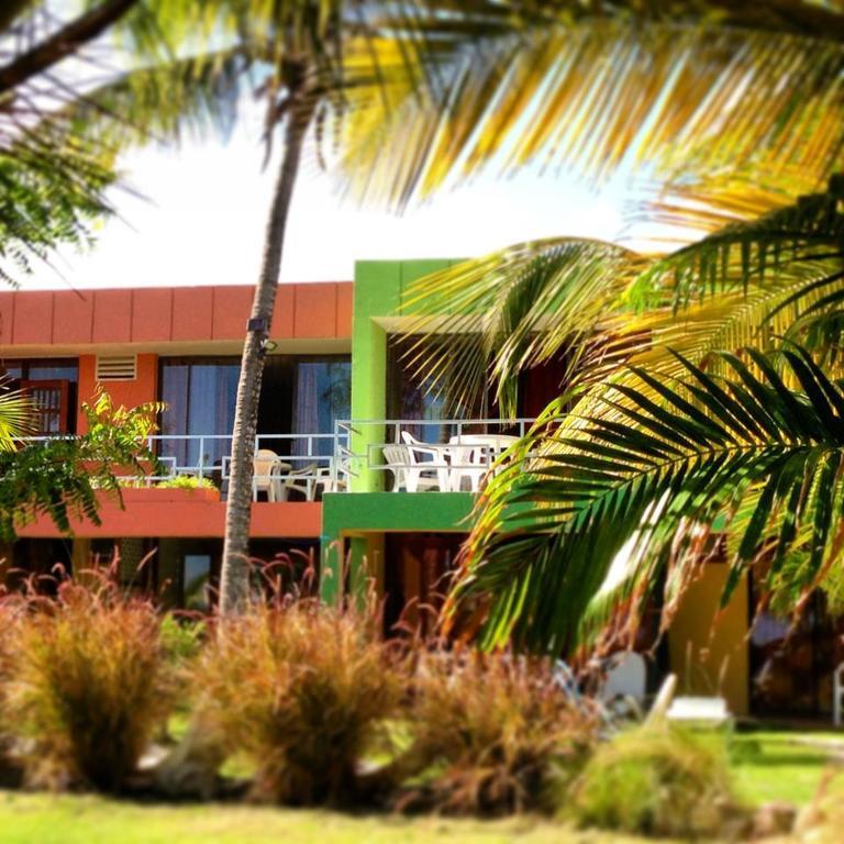 Moonraker Beach Hotel Christ Church Buitenkant foto